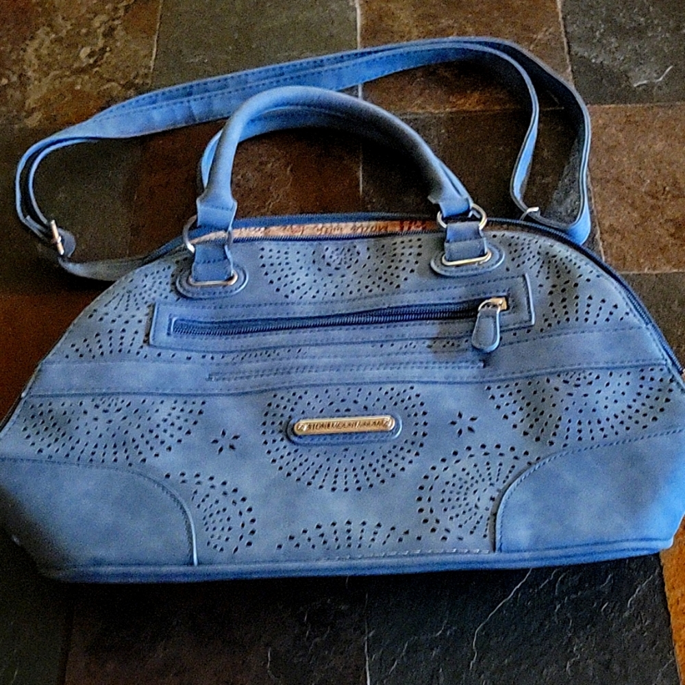 Stone Mountain USA Light blue suede should and hand strap medium purse.